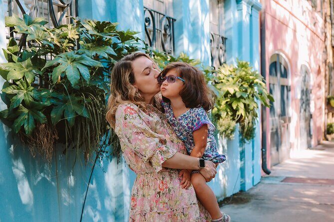 Private Professional Photoshoot in Montreal - The Experience from the Perspective of Travelers