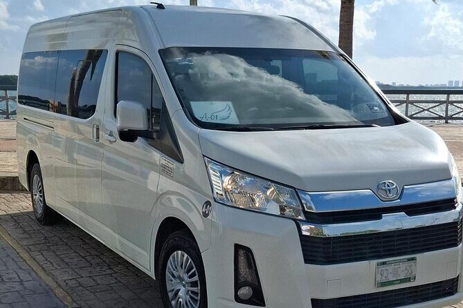 Private Roundtrip Transfer from Cancun Airport up PlayadelCarmen - Breakdown of What’s Included and Not