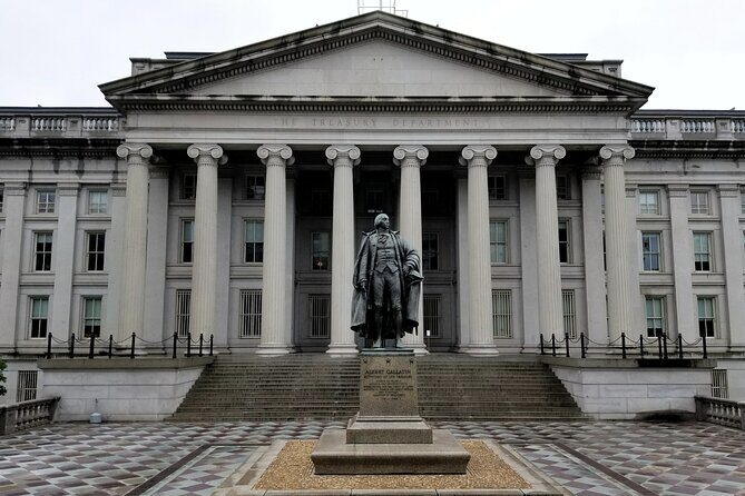 Private Self Guided Capital Spy Pursuit in Washington DC - Practical Details and Considerations