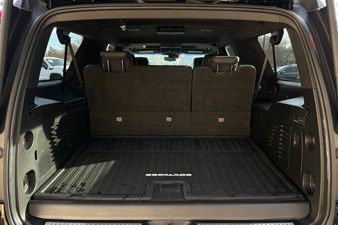 Private SUV Car Service From Los Angeles To Las Vegas - Who Is This Service Best For?