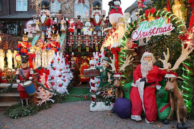 Private Tour: Explore the festivities in Dyker Heights, Brooklyn - Logistics and Practicalities