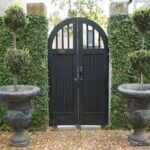 Private Tour Sixth Sense Savannah Ghost - The Haunted Hotspots: Mercer House and 432 Abercorn St