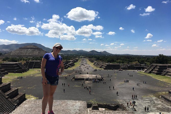 Private Tour: Teotihuacan & Xochimilco in one day - A Closer Look at the Experience