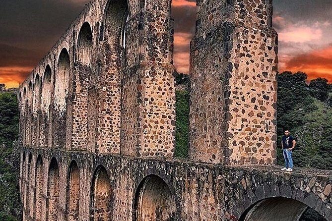 Private Tour: Tepotzotlan and Aqueduct from Mexico City - The Experience of the Day: Timing and Comfort