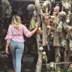 Private tour to the spooky Island of the Dolls in Xochimilco - What’s Not So Perfect