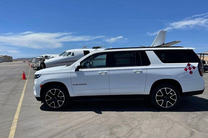 Private Transfer from the Airport to Hotels in Los Cabos 1-10px - The Experience on the Road