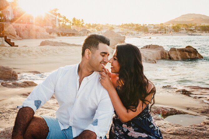 Private Vacation Photography Session with Local Photographer in Cabo San Lucas - What is the Private Vacation Photography Session in Cabo San Lucas?