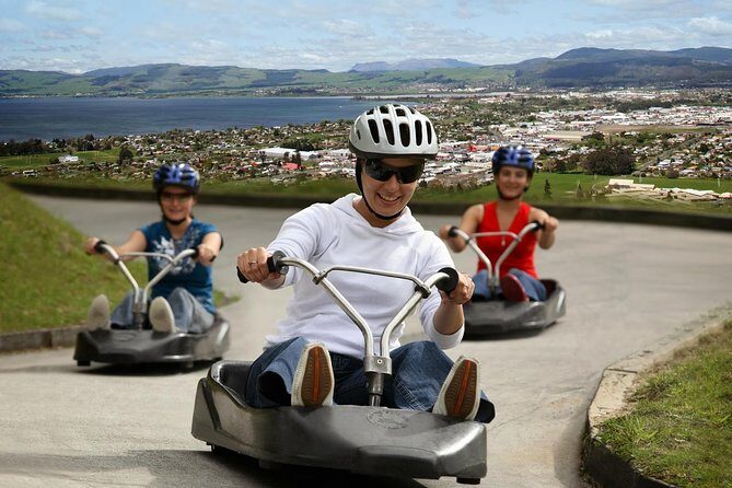 Private, via beaches, Kiwi farm to Rotorua 8 lakes & Geothermal - Detailed Breakdown of the Itinerary and What to Expect