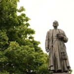 Private walking tour in Lévis by Tours Accolade - A Closer Look at the Lévis Private Walking Tour