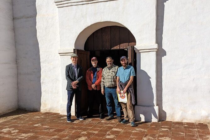 Private Walking Tour of El Pueblo Viejo in Santa Barbara - Who Should Consider This Tour?