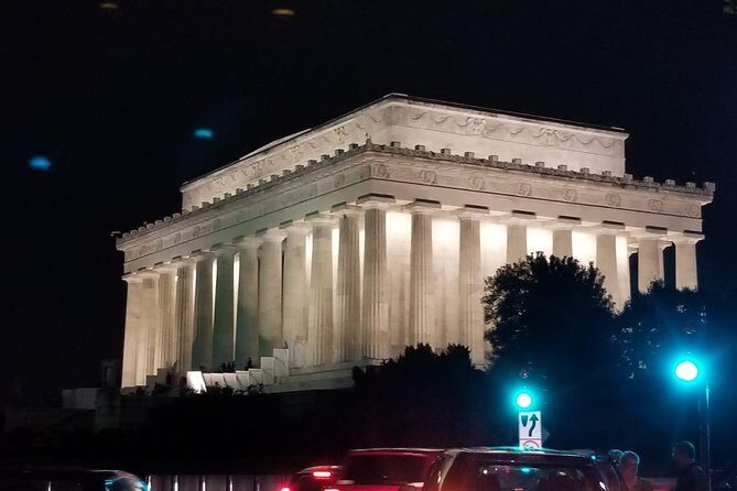Private Washington DC Night City Tour with Stops at 6 Top Sites - What Are the Downsides?