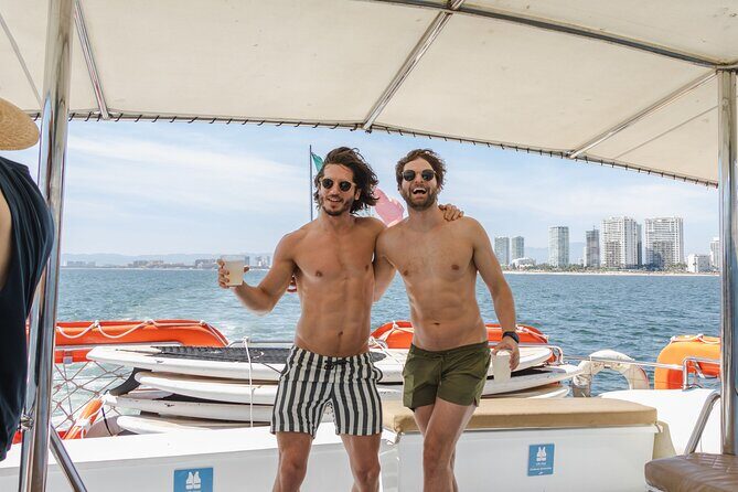 Private Yacht Charter ChicaFUN 5 Waterslides All Inclusive - The Practicalities: What to Expect