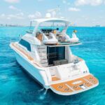 Private yacht ride in Cancun - Who is this tour best for?