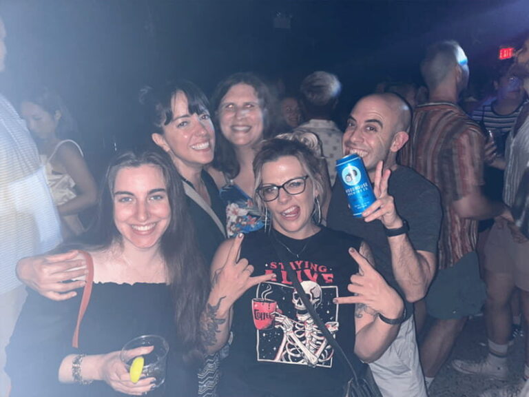 Pub Crawl Toronto - Who Will Love This Tour?