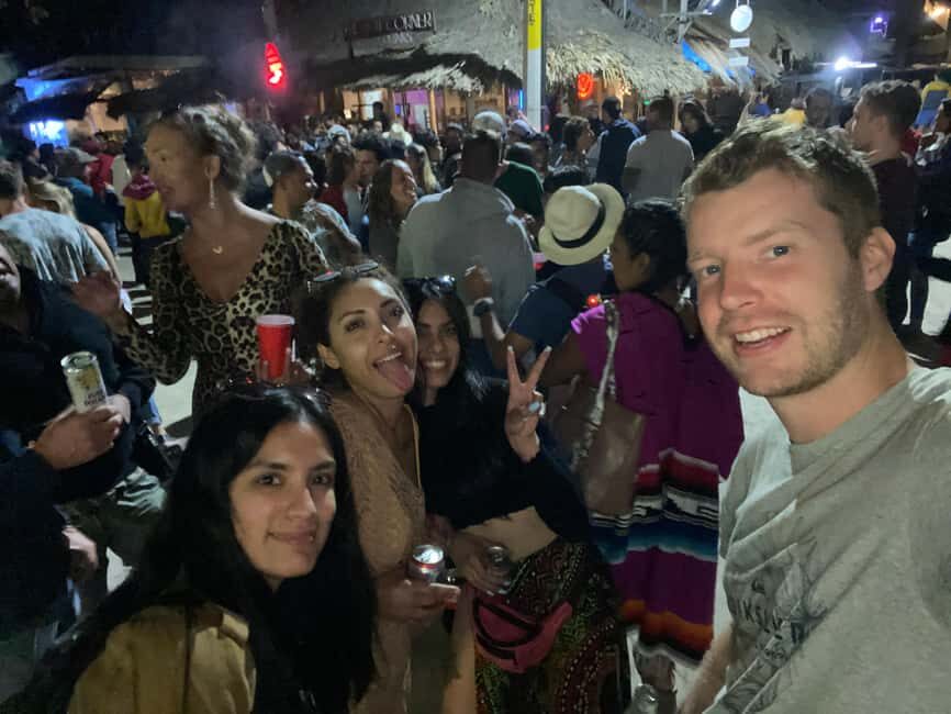 Puerto Escondido Pub Crawl - The Real Vibe: Is It Worth It?