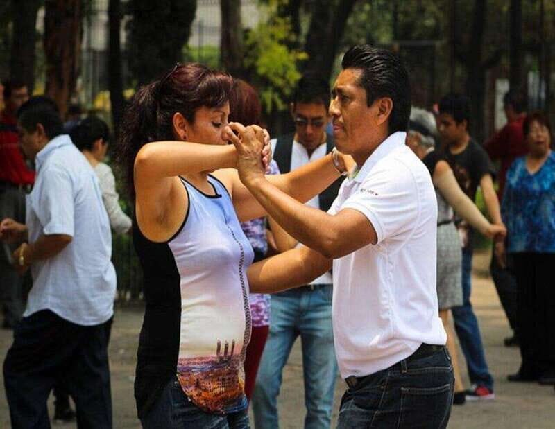 Puerto Morelos: Salsa/Bachata Group Class - The Practical Side: Cost, Location, and Group Dynamics