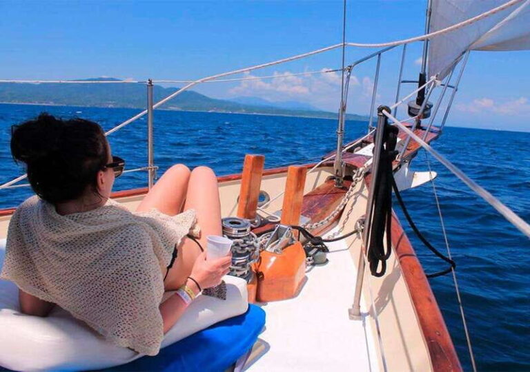 Puerto Vallarta: Private Sail, Snorkel and Beach - Snorkeling in a Secluded Cove