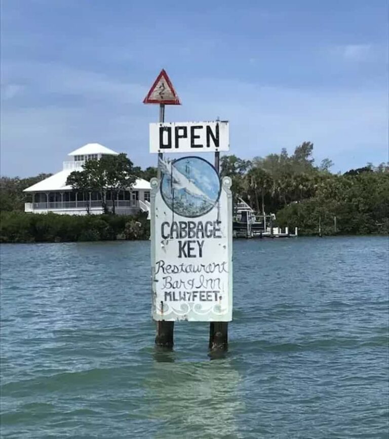 Punta Gorda / Boca Grande : Cabbage Key Lunch and Sun - Is It Worth the Price?