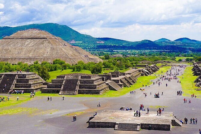 Pyramids of Teotihuacán and Basilica of Guadalupe - FAQs