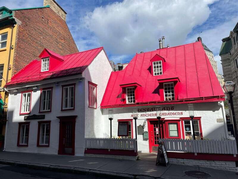 Quebec City: Historic District Walking Tour (3h) - The Value of a Guided Walking Tour in Quebec City