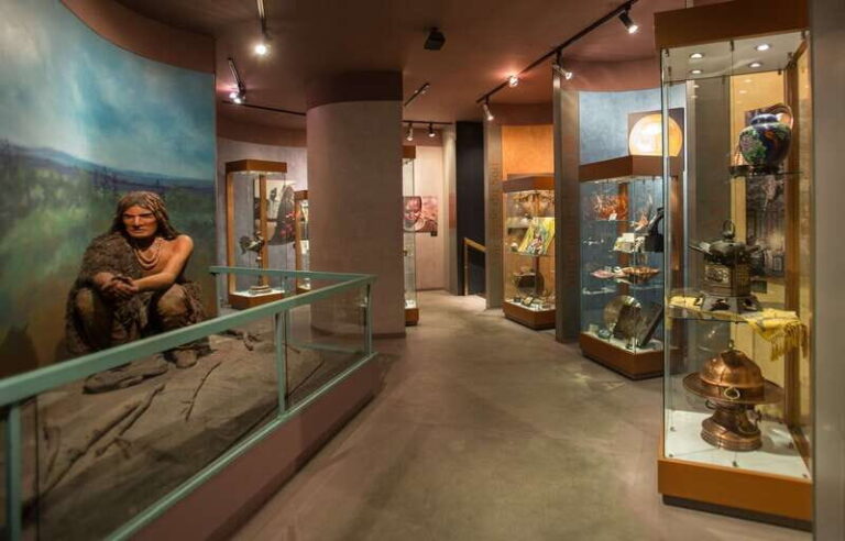 Quebec: Cuivres A. Gilles - (Free Entry) Fee for Workshop - The Museum and Workshop Experience in Detail