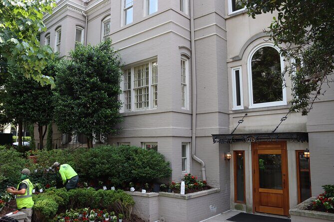Residences of the Presidentses Walking Tour: Dupont & Kalorama - The Experience: What to Expect