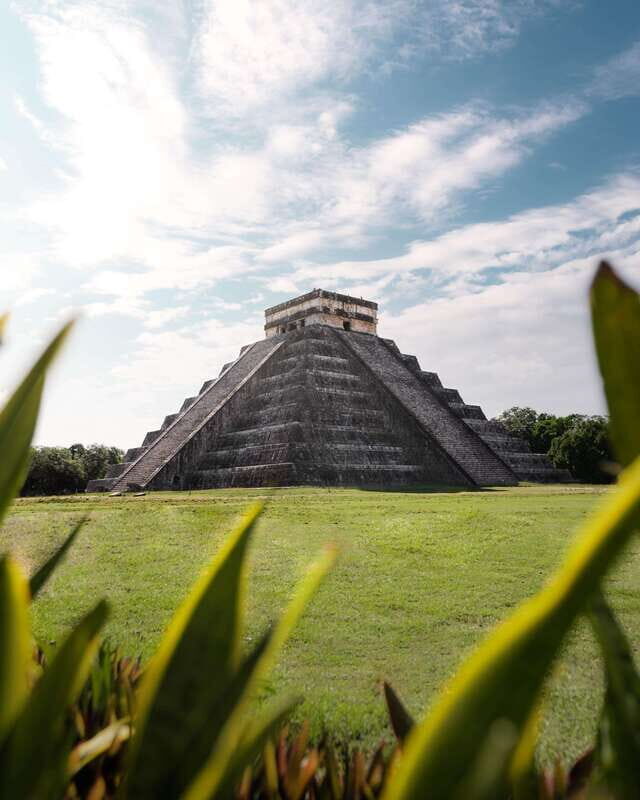 Riviera Maya: Chichen Itza Early Access with Pick-up & Lunch - What the Reviews Say