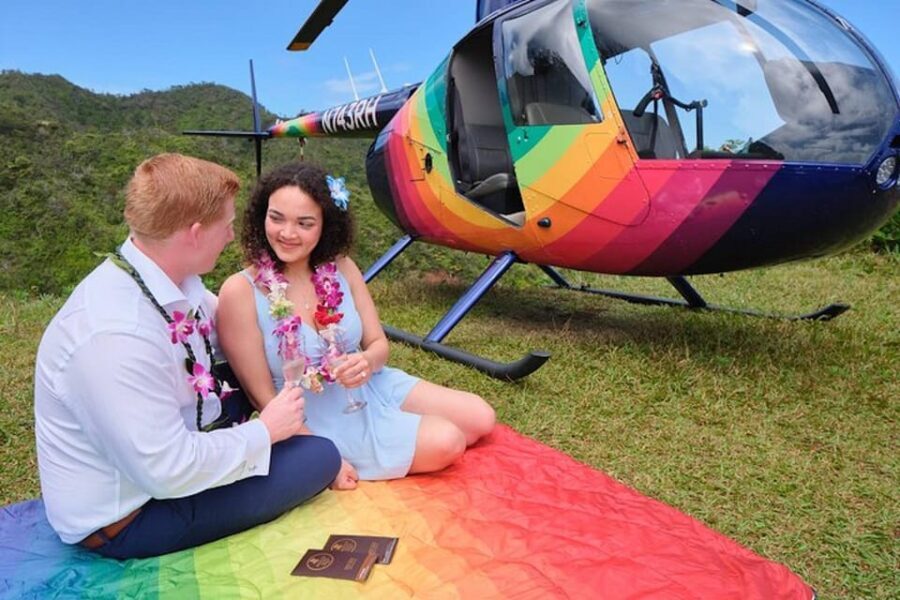 Romantic Kona Coffee & Landing: Private Helicopter Tour - What Makes This Tour Stand Out?