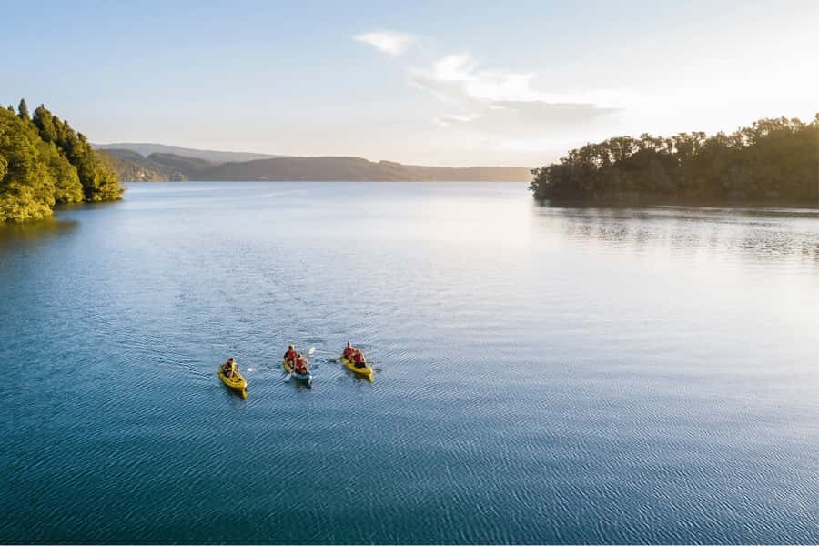 Rotorua: Glow Worm Adventure Kayak - The Experience Itself: From Lake to Glow Worm Caves