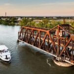 Sacramento: City Cruises River Cruise with History Guide - The Experience and Atmosphere