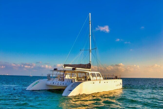 Sailing Experience to Isla Mujeres with lunch and Premium Open Bar - Whats Included and Whats Not