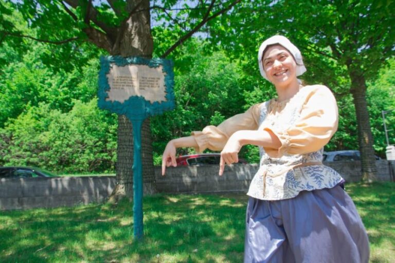 Sainte-Anne-de-Beaupré: Animated Tour of Its History - Who Is This Tour Best For?