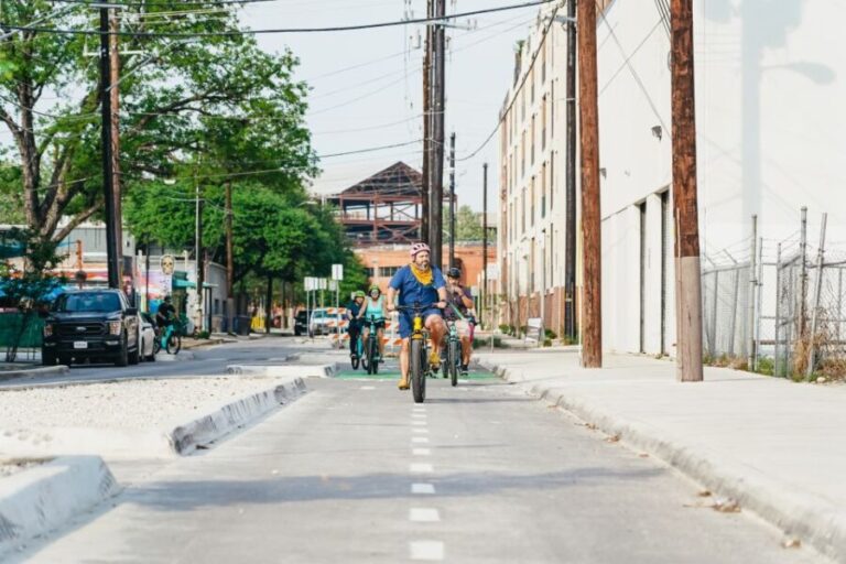 San Antonio: Murals & Hidden Gems E-Bike Tour - The Itinerary: What to Expect