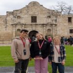 San Antonio Small Group Walking Tour with Riverwalk Boat Cruise - Who Is This Tour Perfect For?