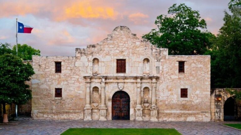 San Antonio: The Alamo Exhibit Entry Ticket - What’s Included and What’s Not