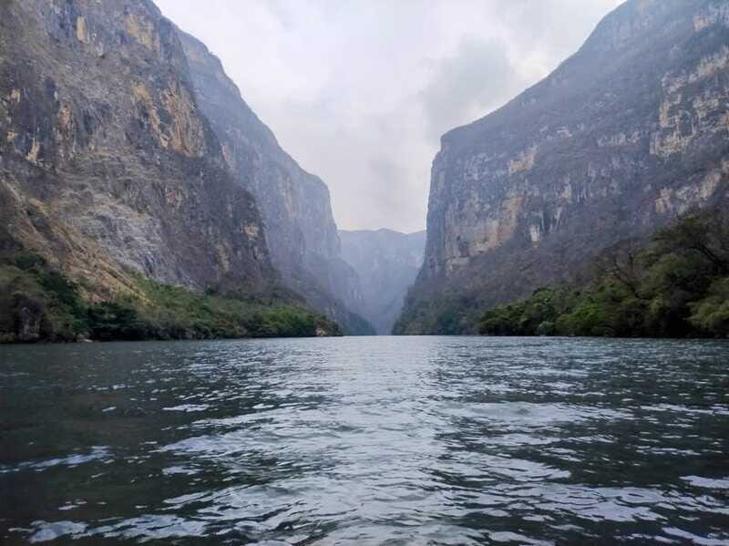 San Cristobal: Sumidero Canyon and Botanero Restaurant Tour - Exploring Sumidero Canyon: The Natural Wonder