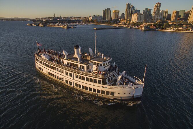 San Diego Buffet Dinner Cruise - Who Should Consider This Experience?