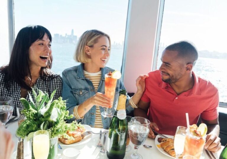 San Diego: Christmas Day Buffet Brunch or Dinner Cruise - The Practical Side: Pricing, Duration & Accessibility