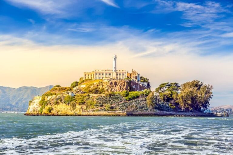 San Francisco: Alcatraz, Fishermans Wharf & Optional Extras - Discovering Fishermans Wharf and the San Francisco Waterfront