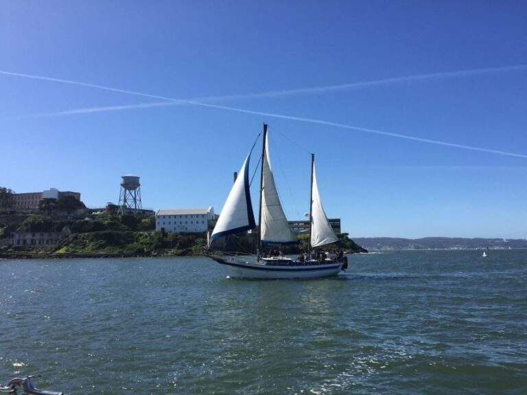 San Francisco: Bay Sailing Tour with Drinks - The Scenic Highlights