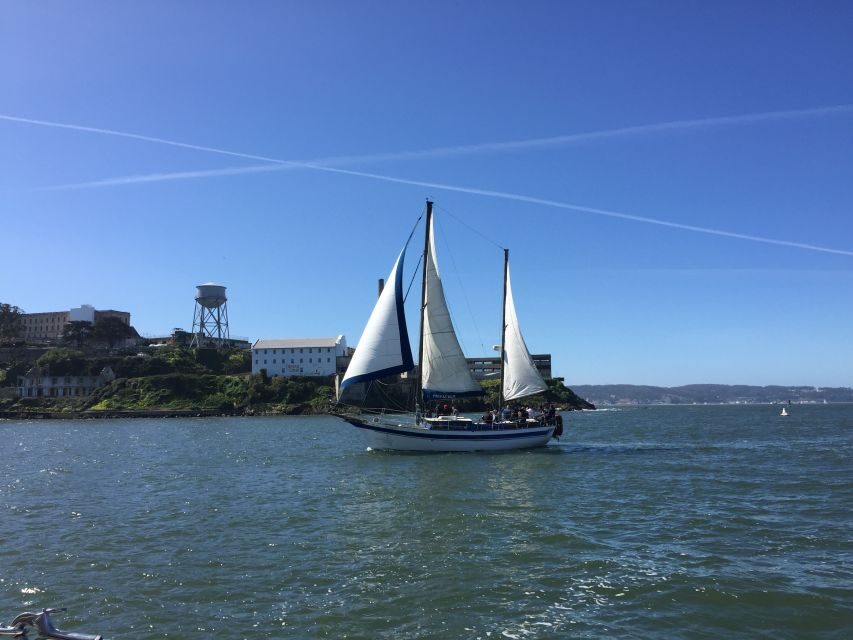 San Francisco: Bay Sailing Tour with Drinks - The Scenic Highlights