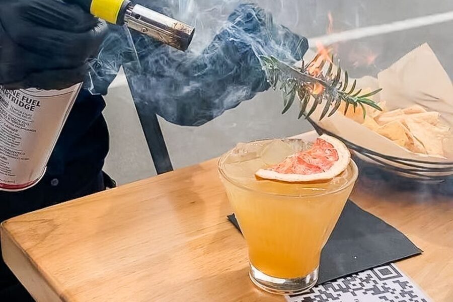 Santa Barbara: 3-Hour Cocktail and History Walking Tour - What Travelers Are Saying