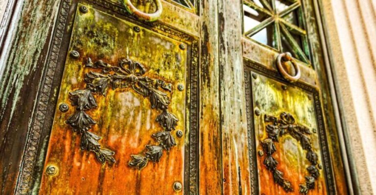 Savannah: Bonaventure Cemetery Tour - Discovering Bonaventure Cemetery: What to Expect