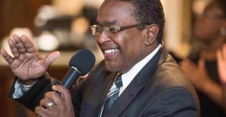 Savannah: Monday Gospel Dinner Cruise - A Closer Look at the Savannah Gospel Dinner Cruise