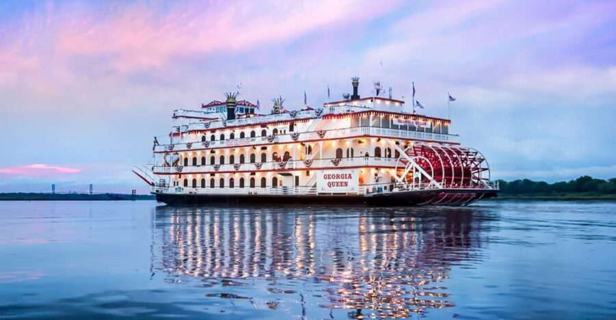 Savannah: Riverboat Sunset Cruise - Live Music and Atmosphere