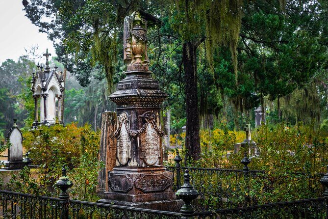 Savannahs Silent Stories: Private 7 Cemetery Tour - FAQ