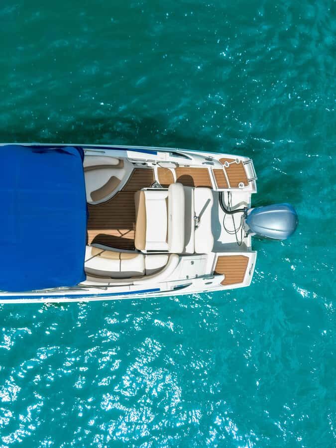 SEA MIAMI THE BEST on a 27' Crownline - What Reviewers Say (Based on User Feedback)