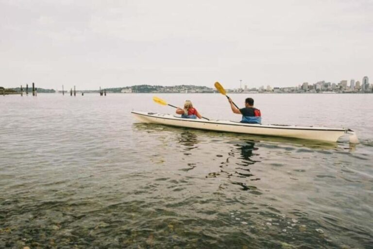 Seattle: Alki Lighthouse Sea Kayak Tour - Practical Details & Tips