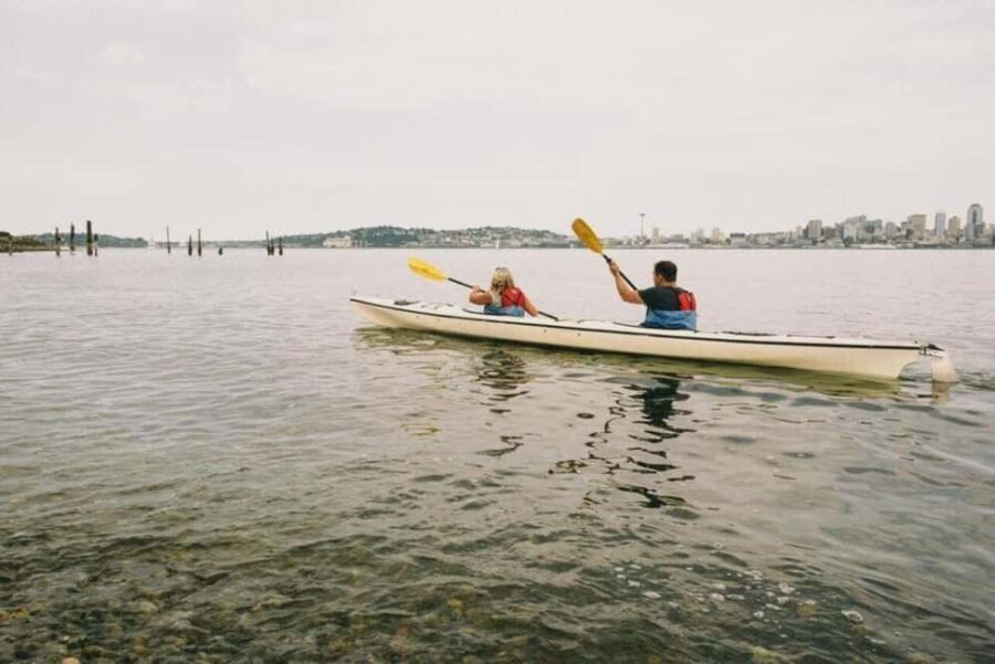 Seattle: Alki Lighthouse Sea Kayak Tour - Practical Details & Tips