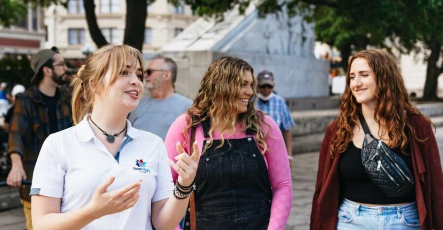 Seattle: Small Group Tour W/Space Needle, Boat & Underground - In-Depth Look at the Itinerary